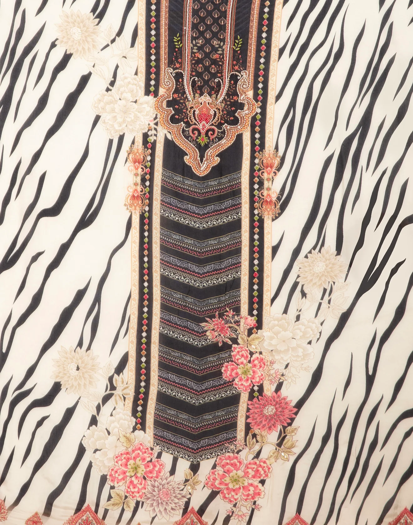 Abstract With Floral Printed Crepe Unstitched Suit Set - Image 3