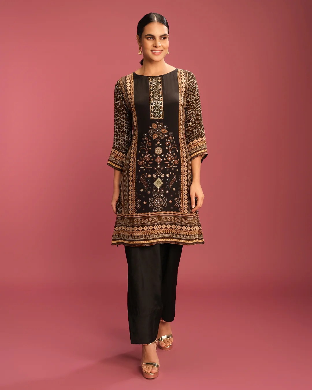 Black & Earthy Bandhej Printed Short Kurta With Pant Set - Image 3