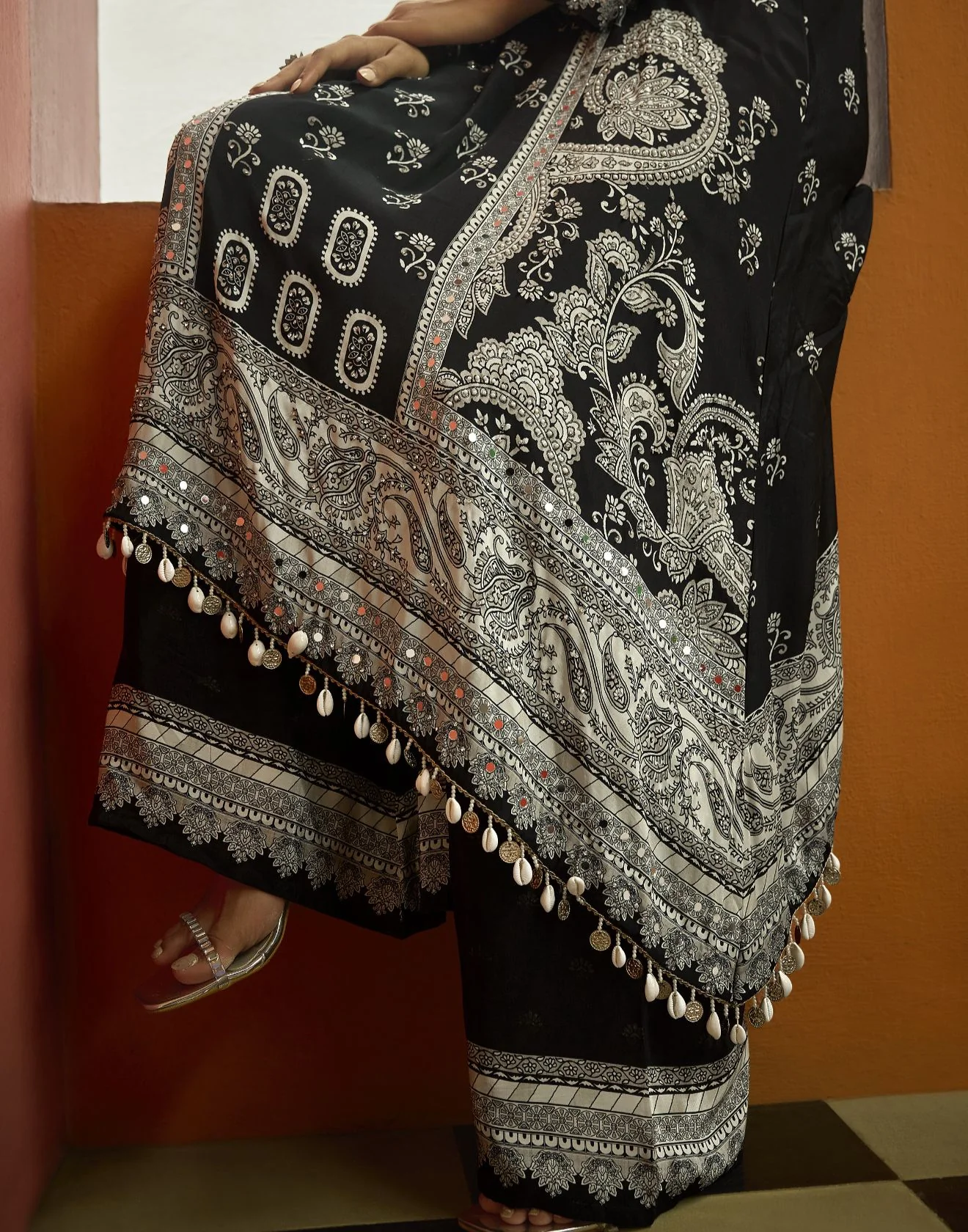 Black & Off-White Festive Kurta Palazzo Set - Image 5