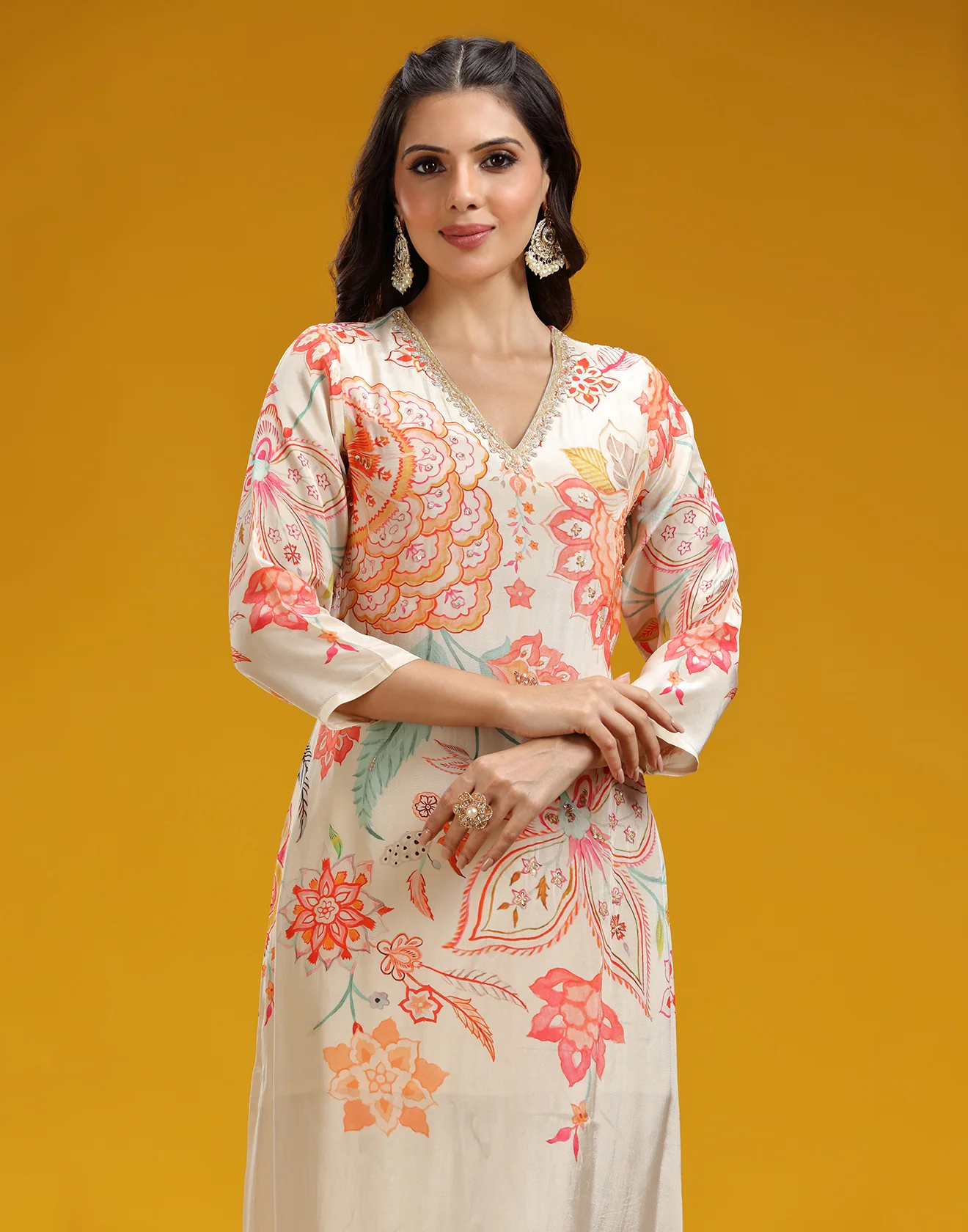 Cremé Beige Mandala Printed Crepe Kurta Set - Image 3