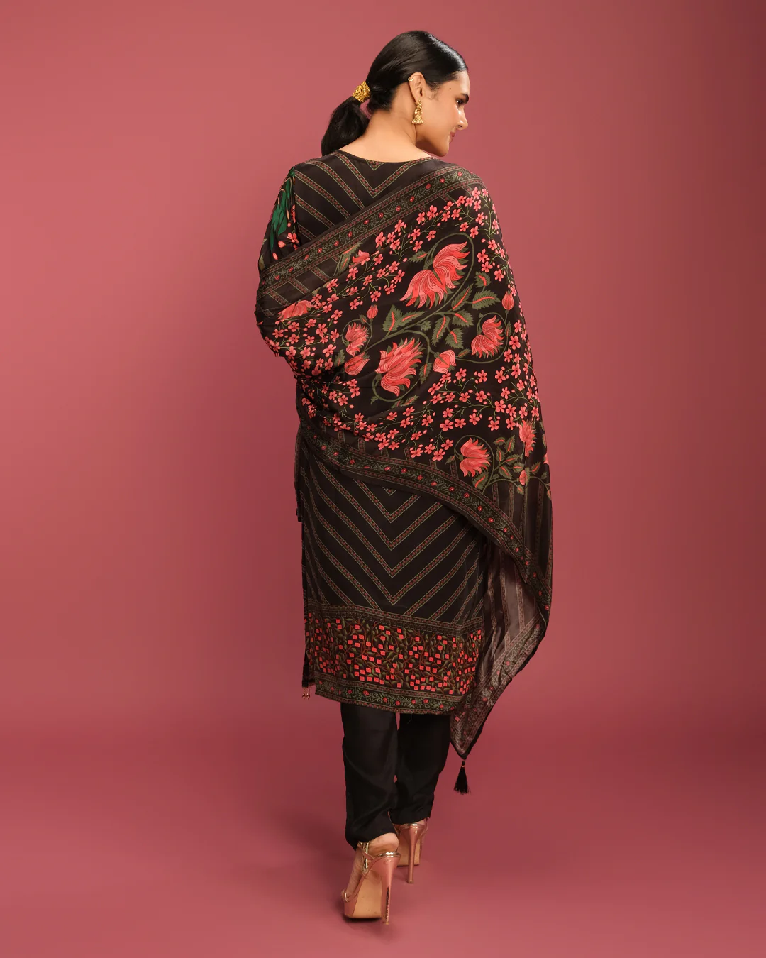 Flora Bloom Printed Pure Crepe Silk Kurta Set - Image 5