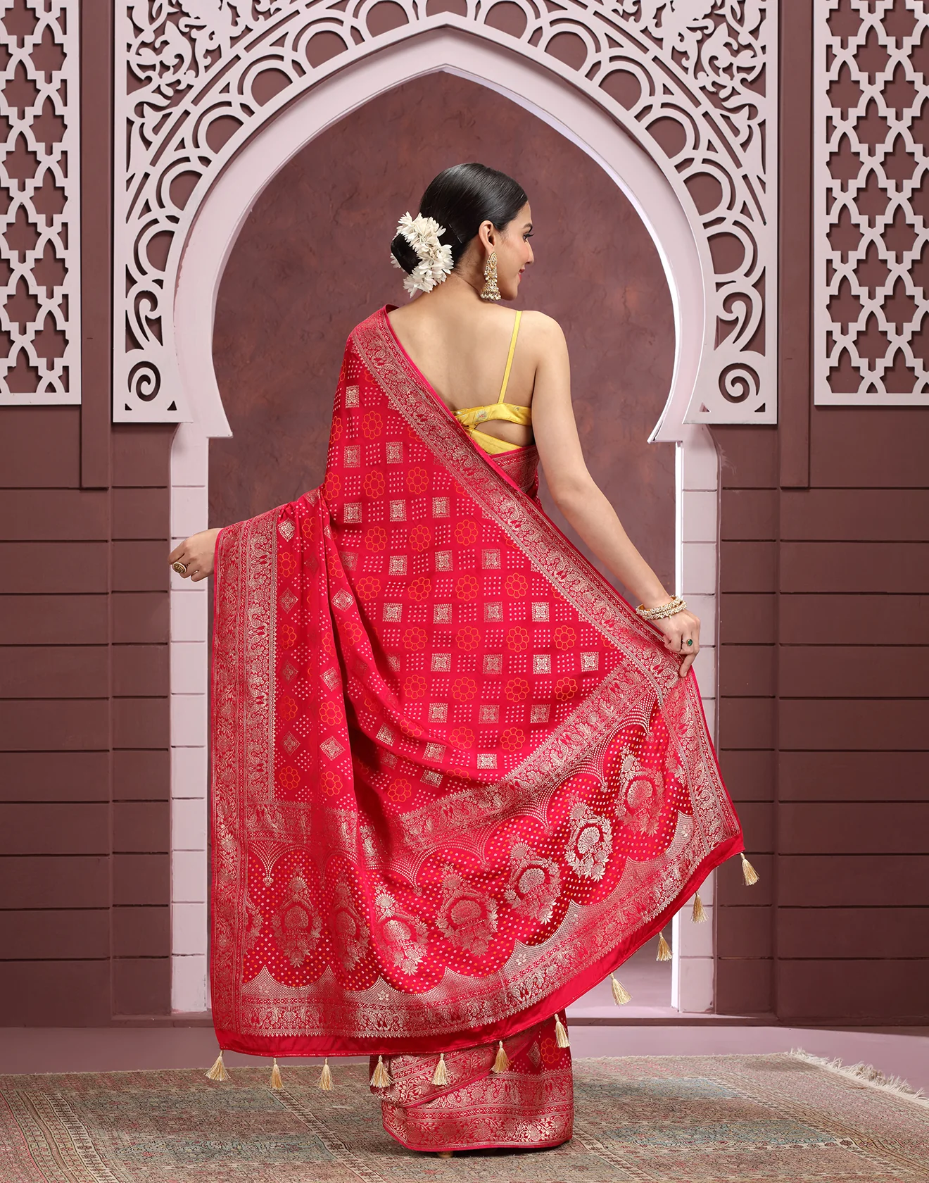 Fuchsia Fable With Bandhej Printed Dola Silk Saree - Image 4