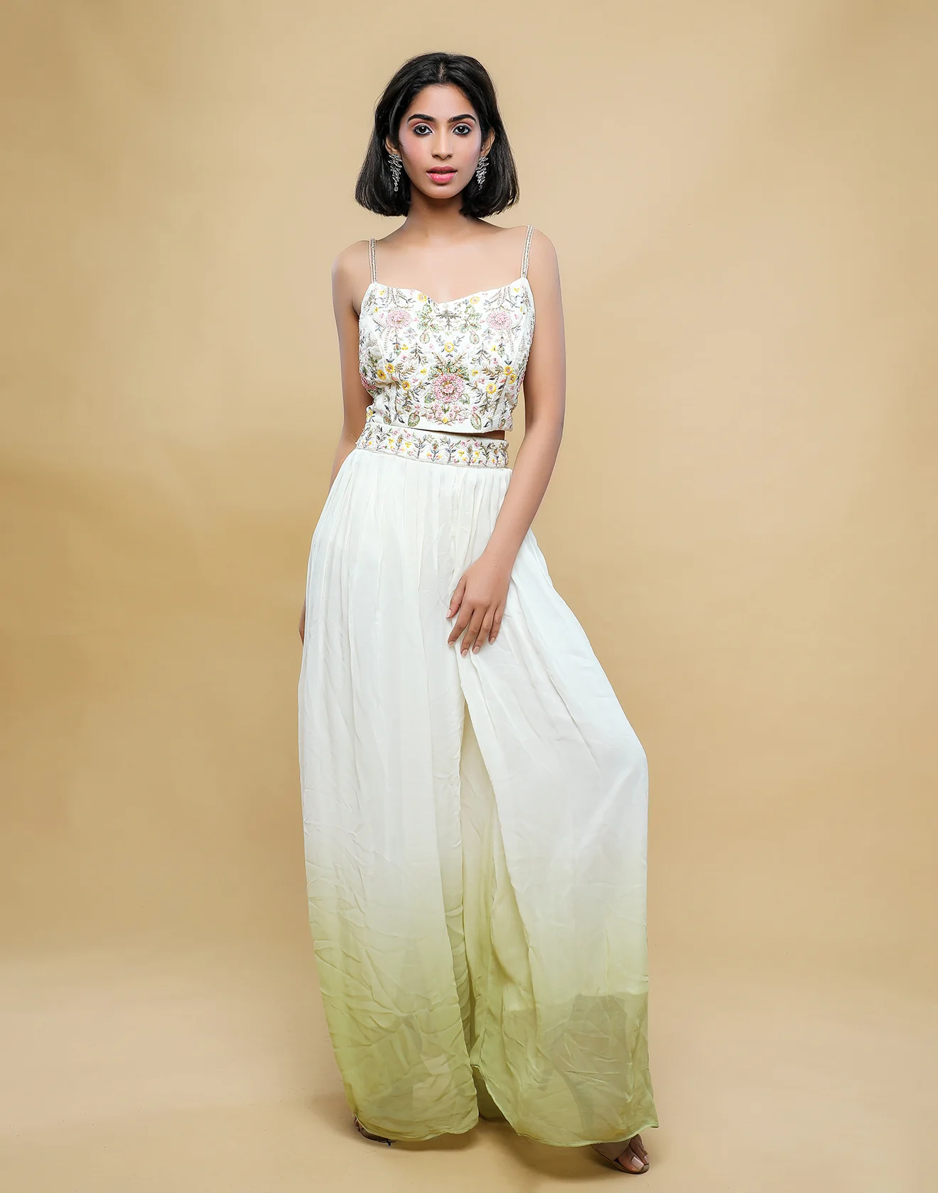 Gardenia White And Yellow Festive Fusion Set - Image 2