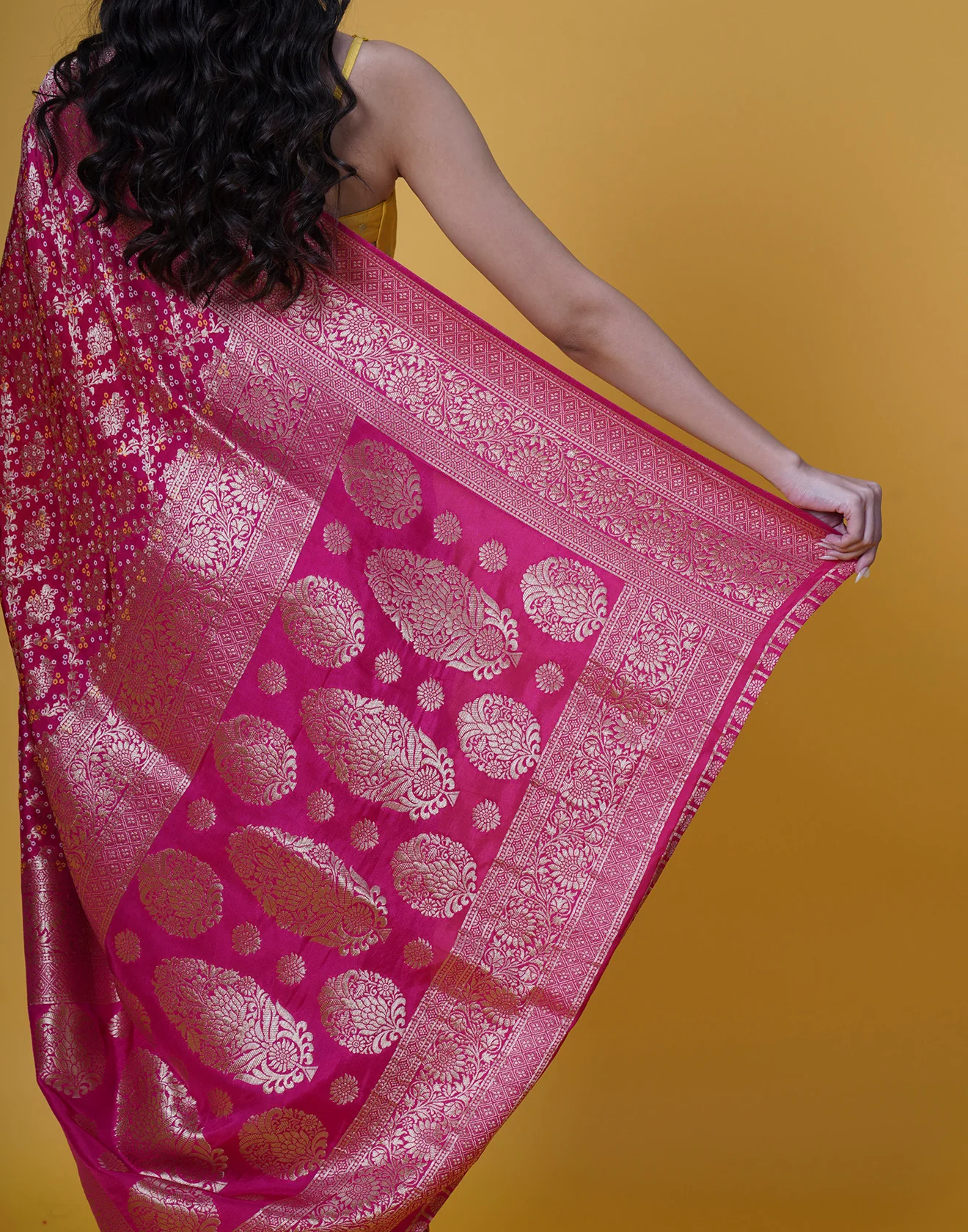 Gulmohar Drama Zari Woven Silk Saree - Image 6
