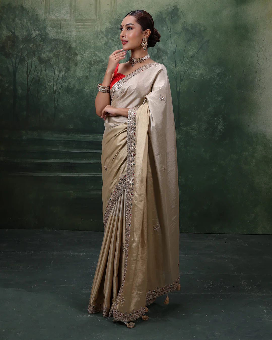 Hues Of Golden Charm Tissue Silk Embroidered Saree With Pink Unstitched Blouse Fabric - Image 2