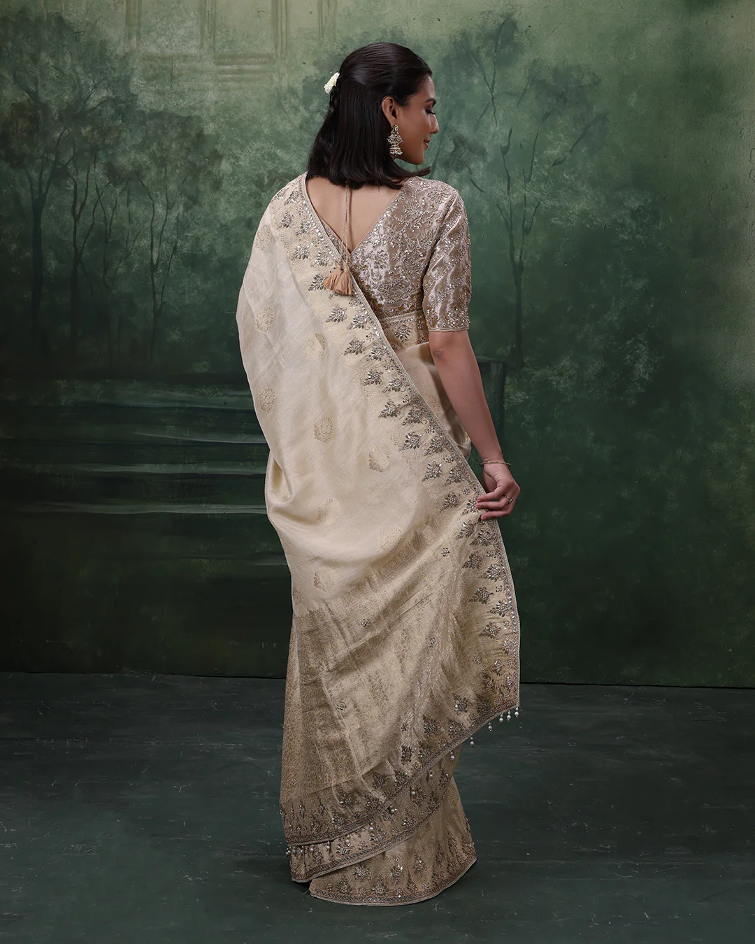 Ivory Mist Pure Silk Embroidered Saree With Stitched Blouse - Image 5