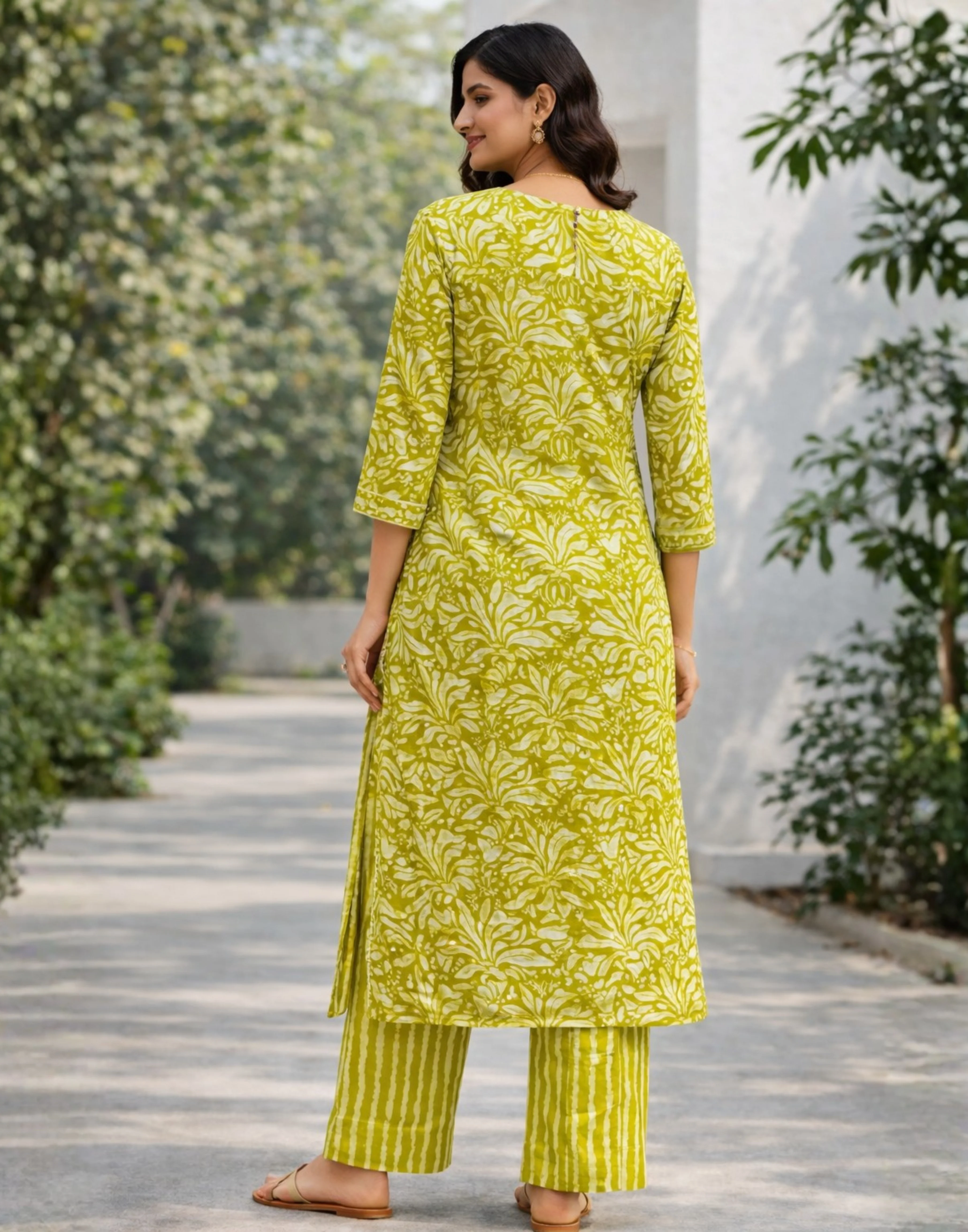 Lime Green Cotton Printed Workwear Kurta Set - Image 3