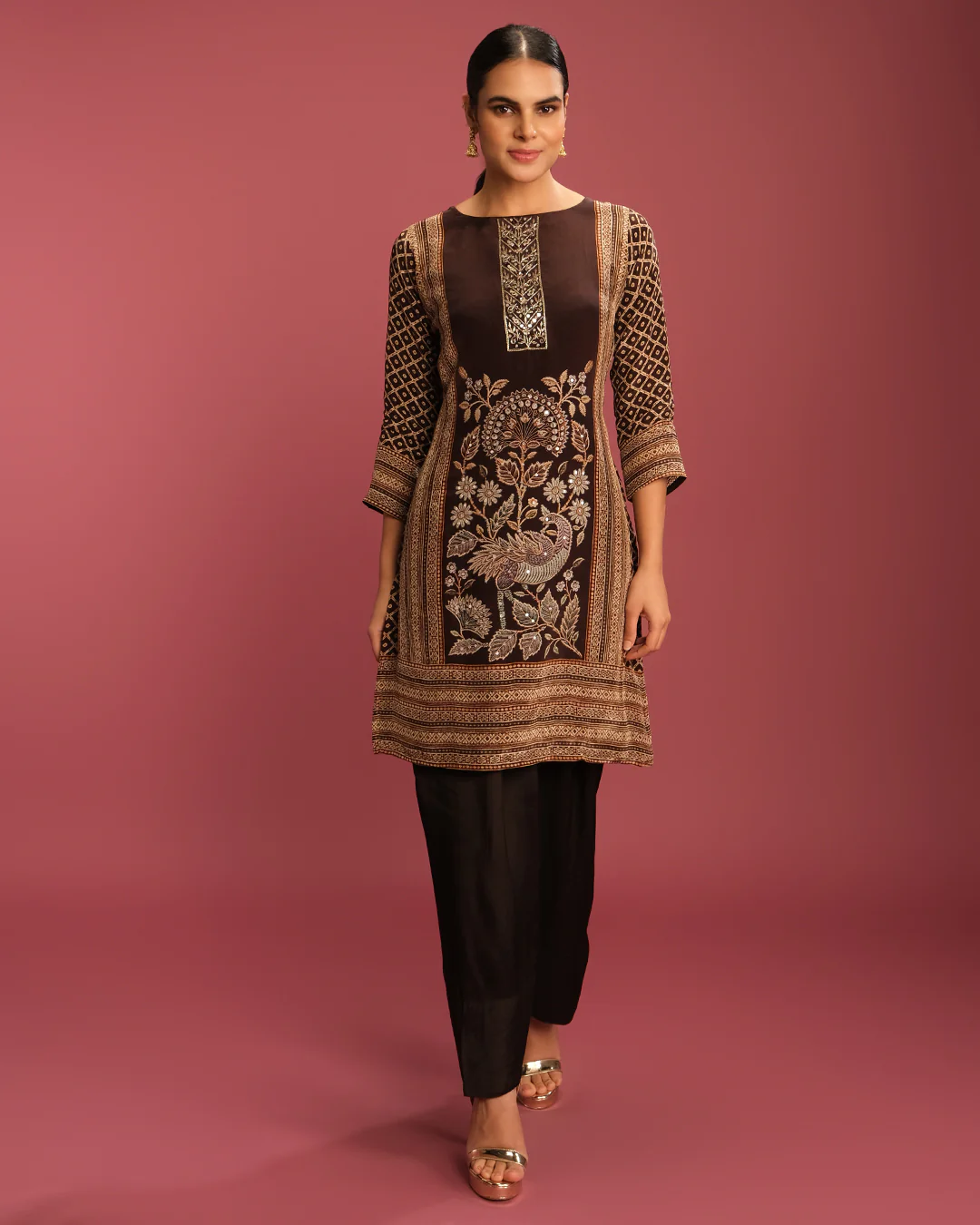 Midnight Charm Printed Kurta Set - Image 3