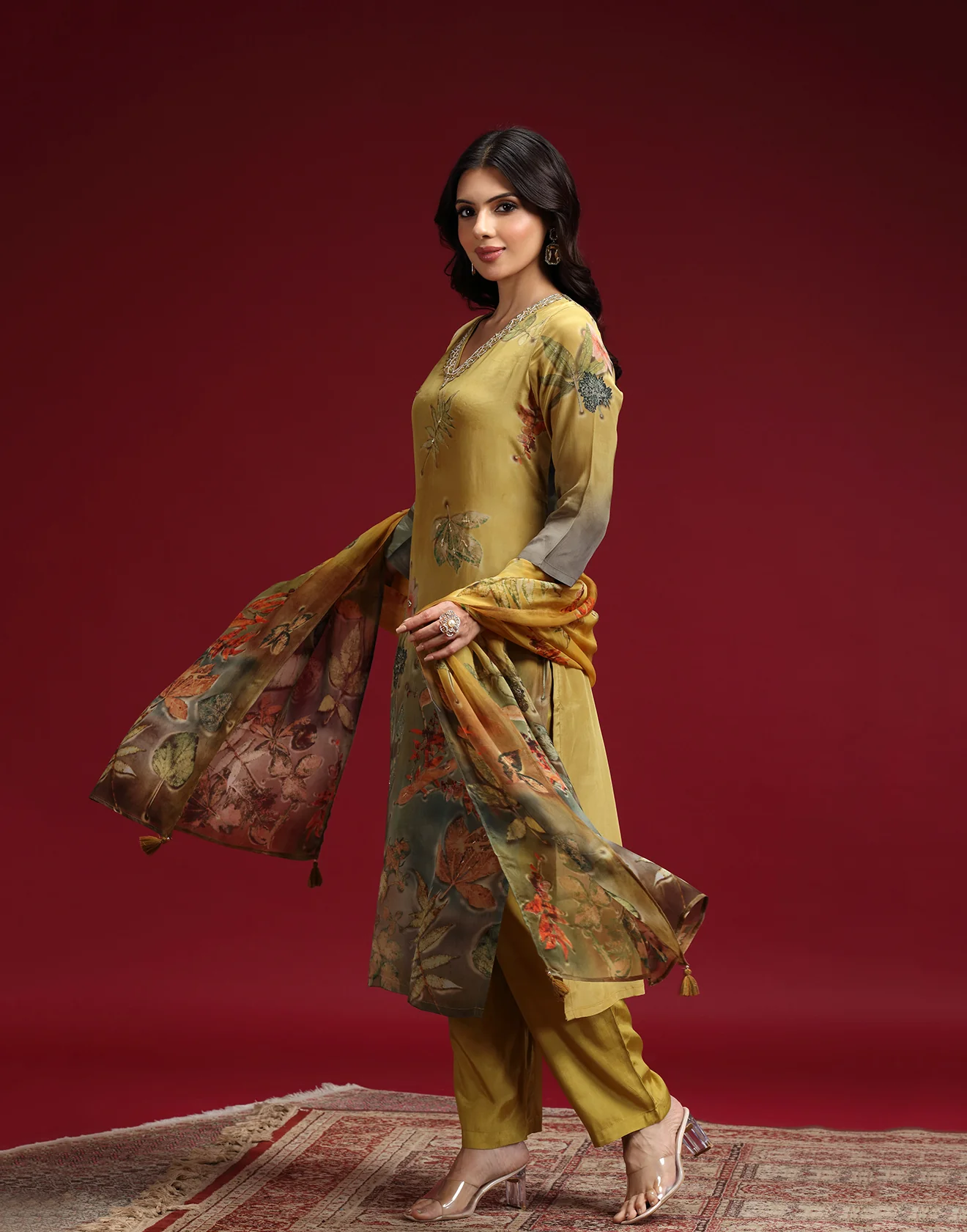 Midnight Mustard Printed Crepe Kurta Set - Image 3