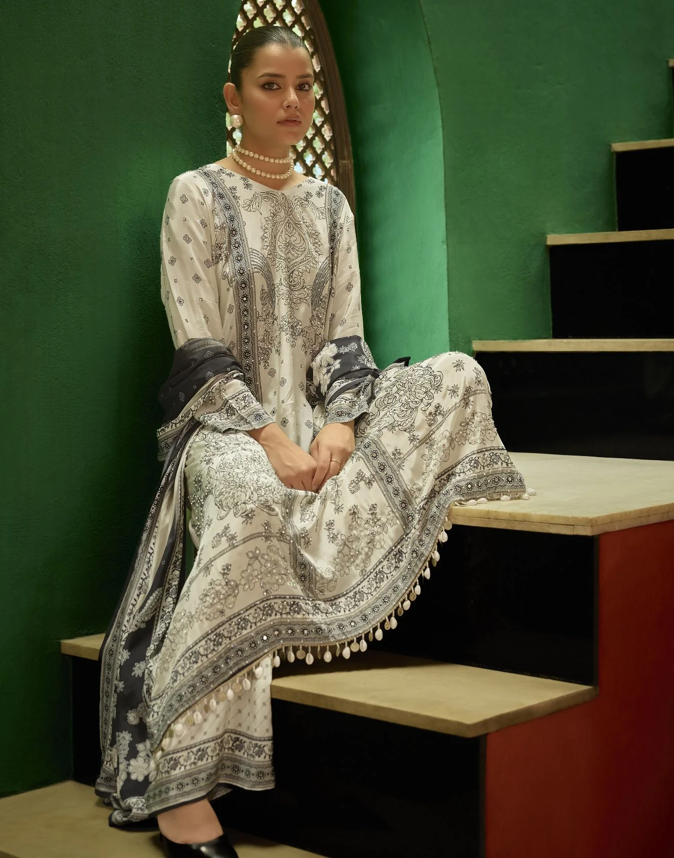 Moon Beam Ethnic Printed Festive Pure Crepe Kurta Palazzo Set - Image 4