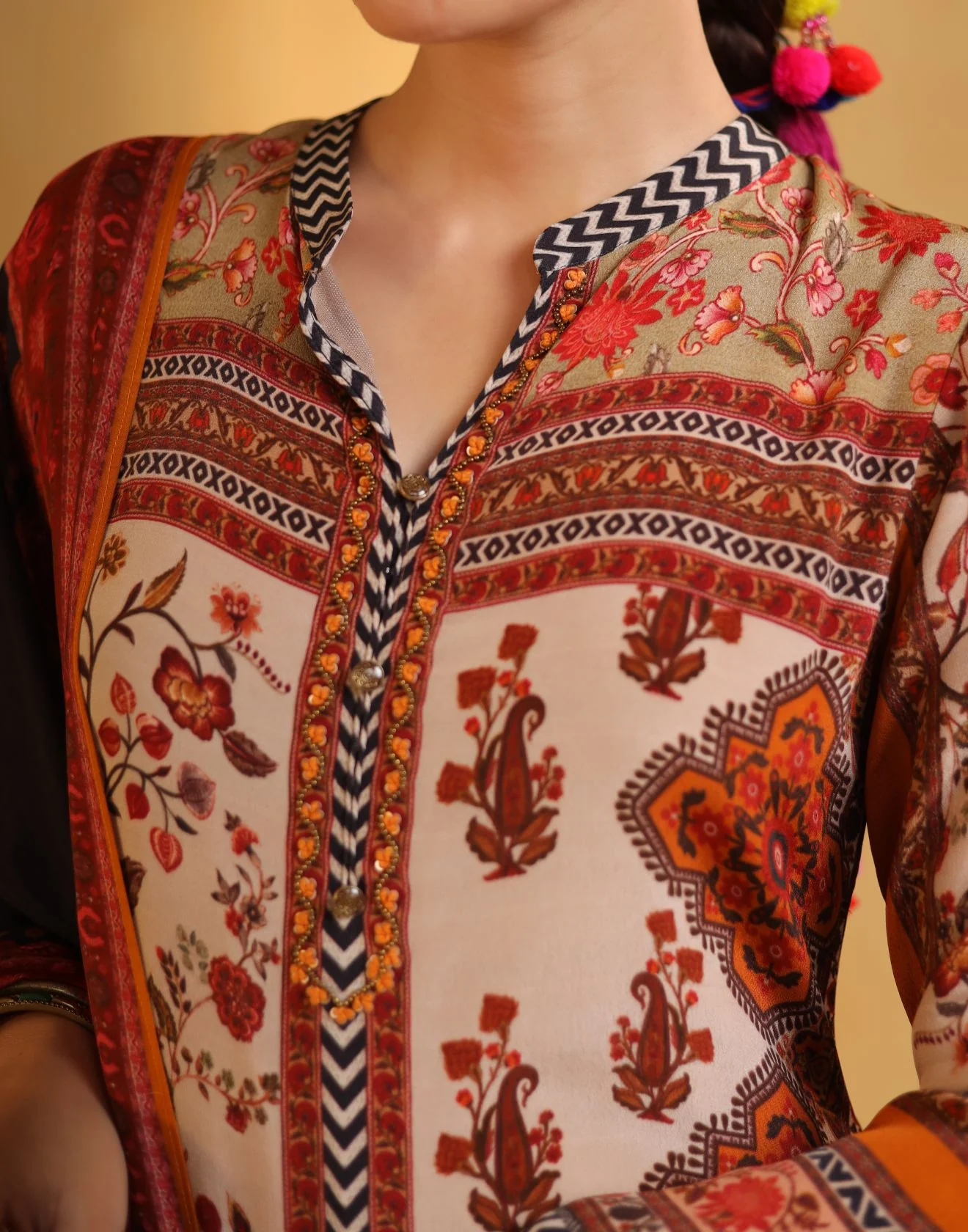 Multicolor Mughal Printed Kurta With Chevron Pant Crepe Silk Kurta Set - Image 4