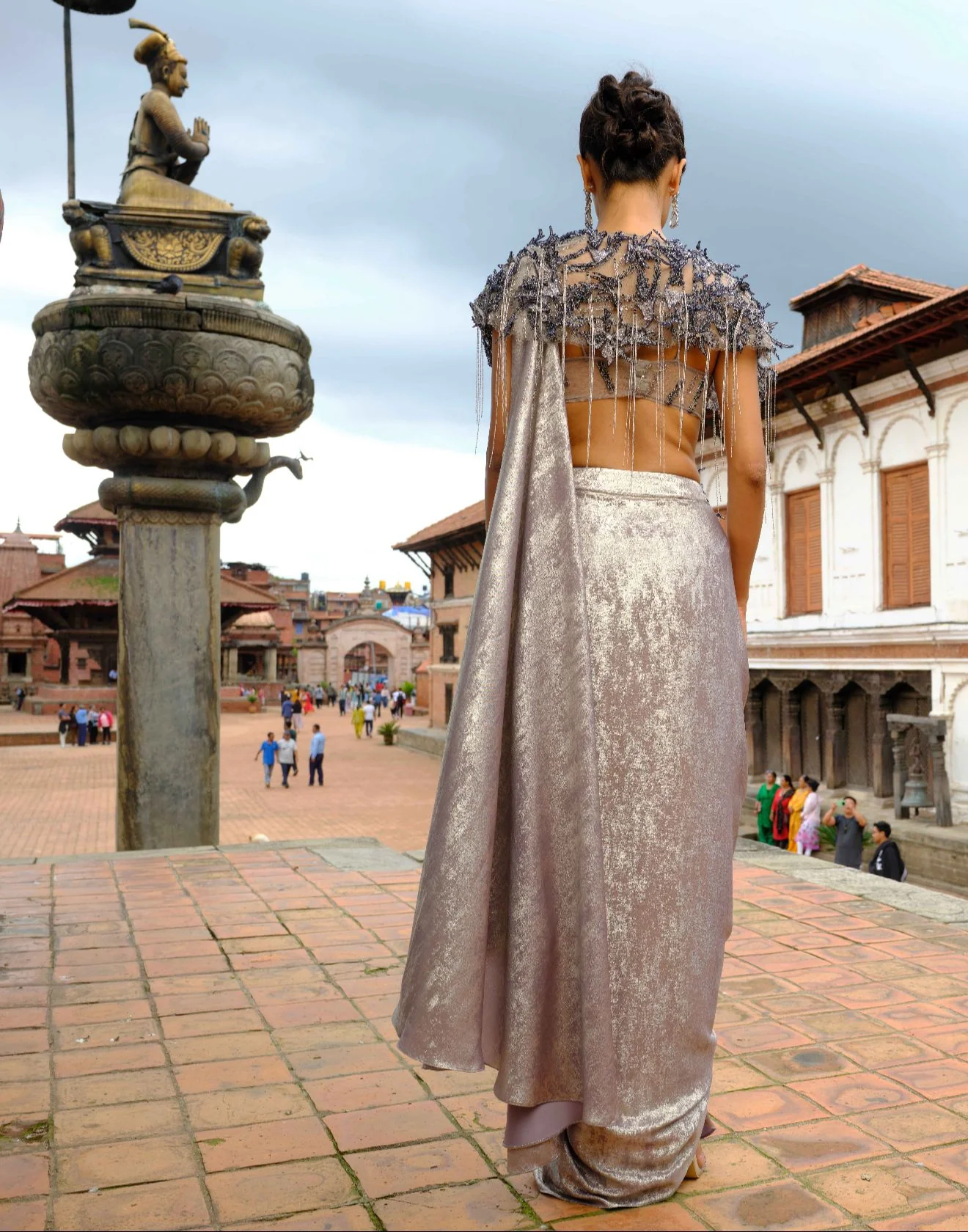 Mystic Mauve Stitched Saree With Bustier & Tasseled Cape - Image 3
