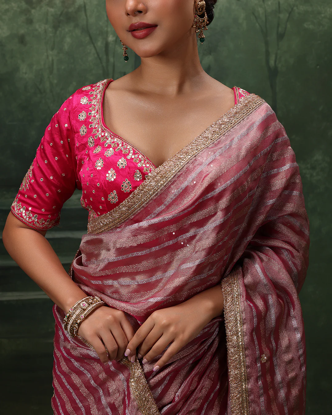 Mystic Merlot Shimmer Organza Saree With Stitched Blouse - Image 4