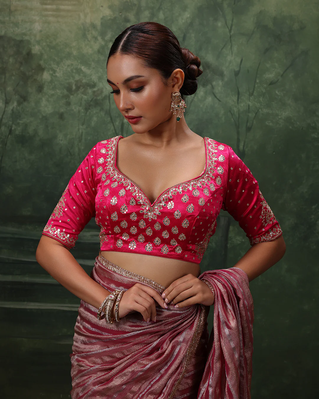 Mystic Merlot Shimmer Organza Saree With Stitched Blouse - Image 5