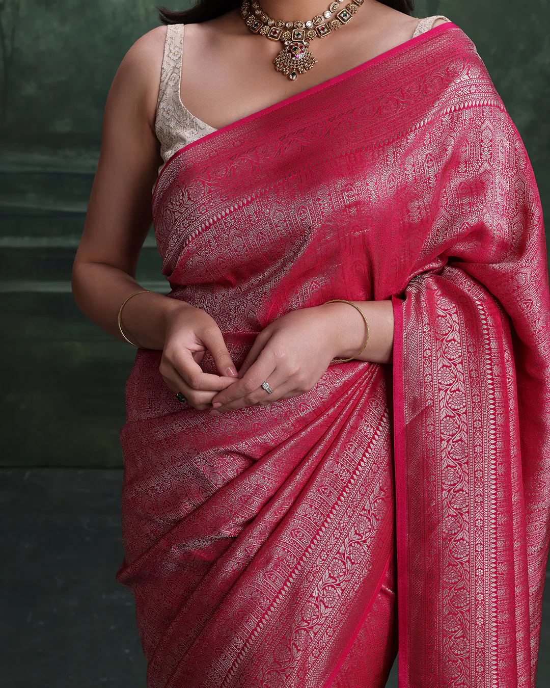 Plum Pink Dola Silk Saree With Unstitched Blouse Fabric - Image 5
