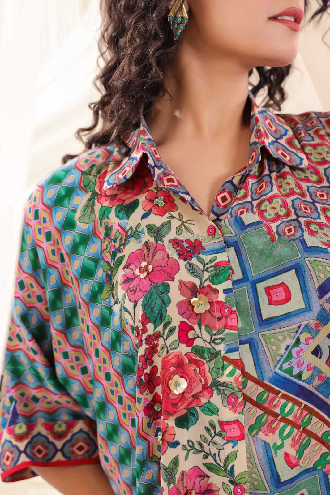 Rainbow Hues Abstract Printed Oversize Co-Ord Set - Image 4