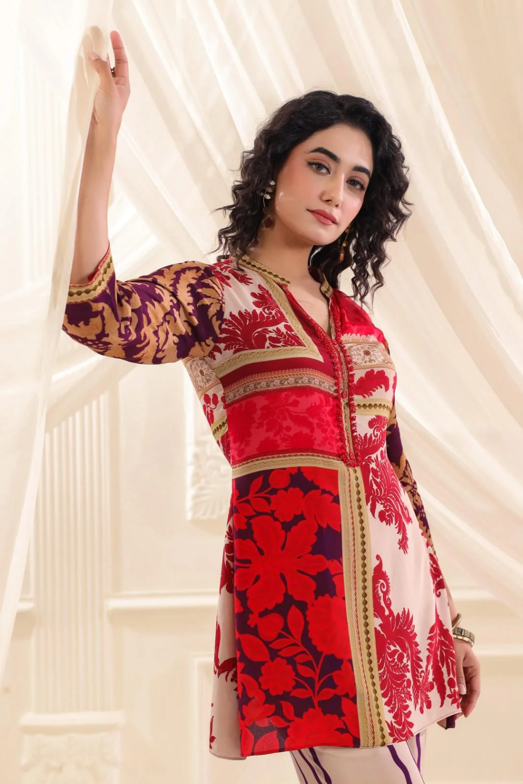 Red & Taupe Printed Crepe Co-Ord Set - Image 4