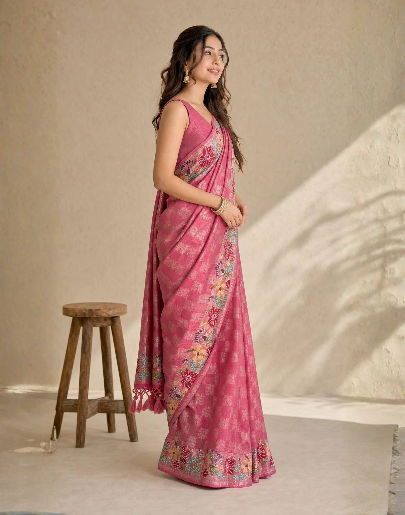 Salmon Peach Checkered Tissue Silk Saree - Image 2