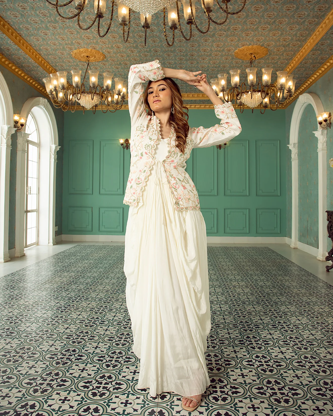 Stone White Embellished Fusion Set