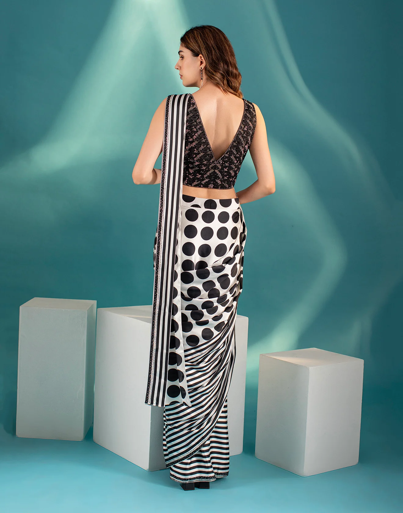 Stripes With Polka Dot Pre stitched saree - Image 5