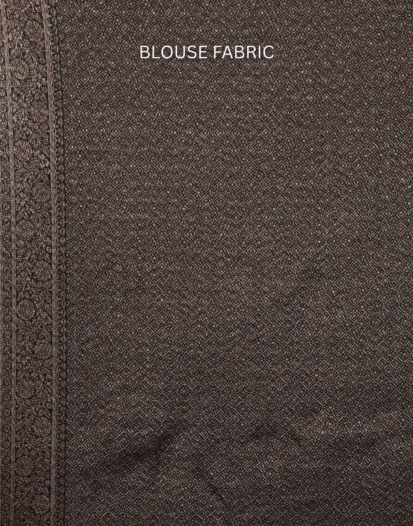 Urban Midnight Silk Saree With Antique Gold Woven Design And Unstitched Blouse Fabric - Image 7