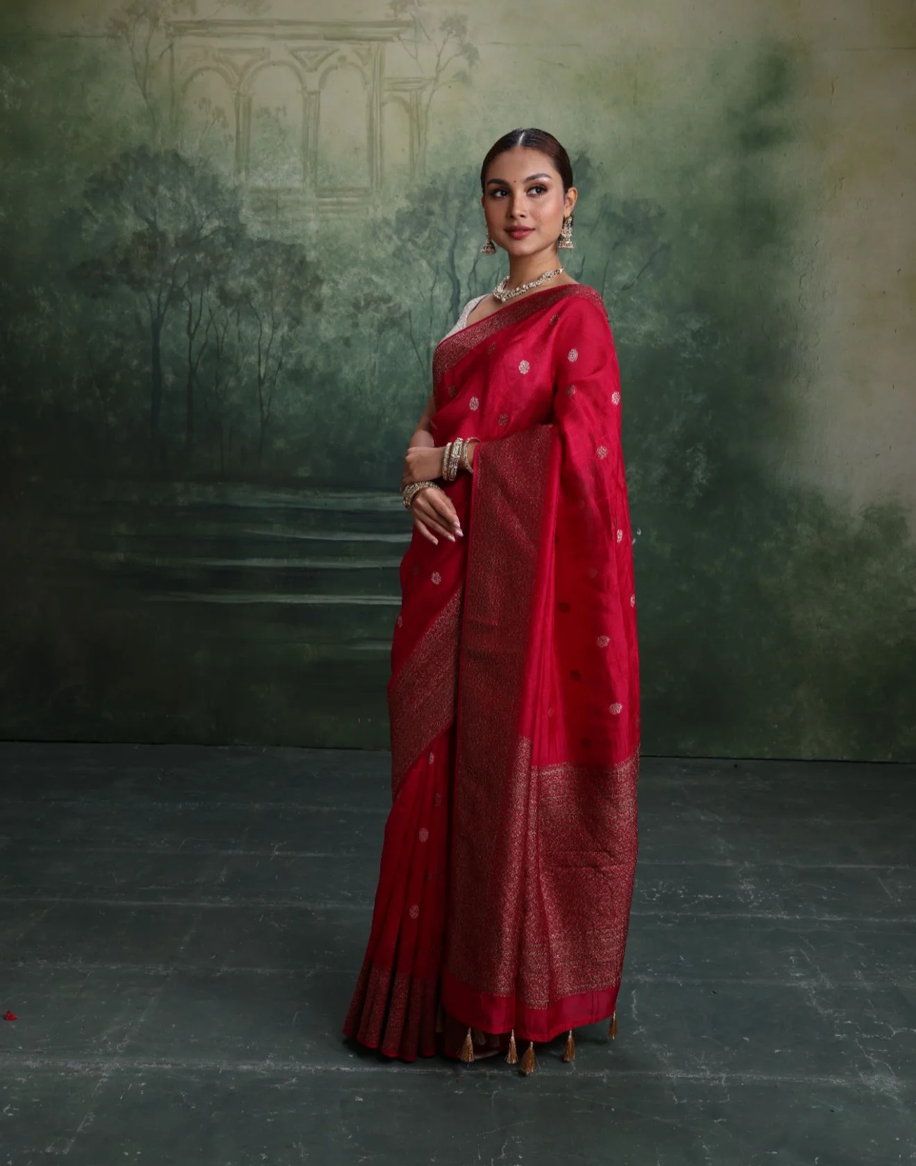 Vintage Orchid Fuchsia Blended Silk Saree With Unstitched Blouse Fabric - Image 2